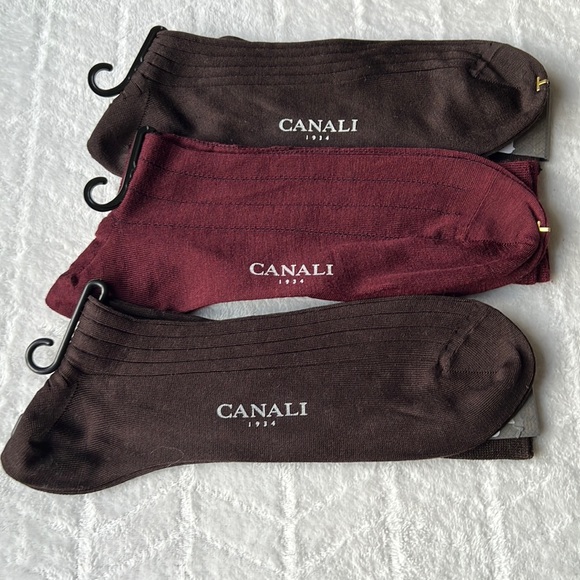 (3) CANALI Ribbed (2)Wool Blend and (1) Cotton Dress Socks - Picture 6 of 9